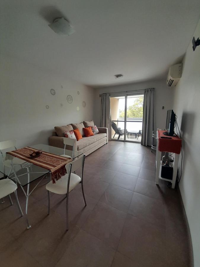Departamento Centrico Plaza Alvarado Con Cochera Apartment Salta