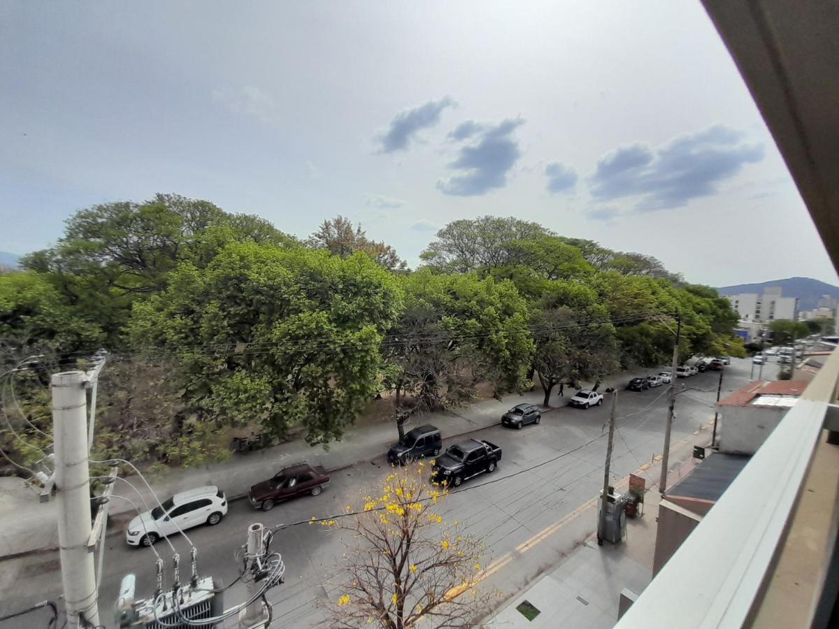 Departamento Centrico Plaza Alvarado Con Cochera Apartment *