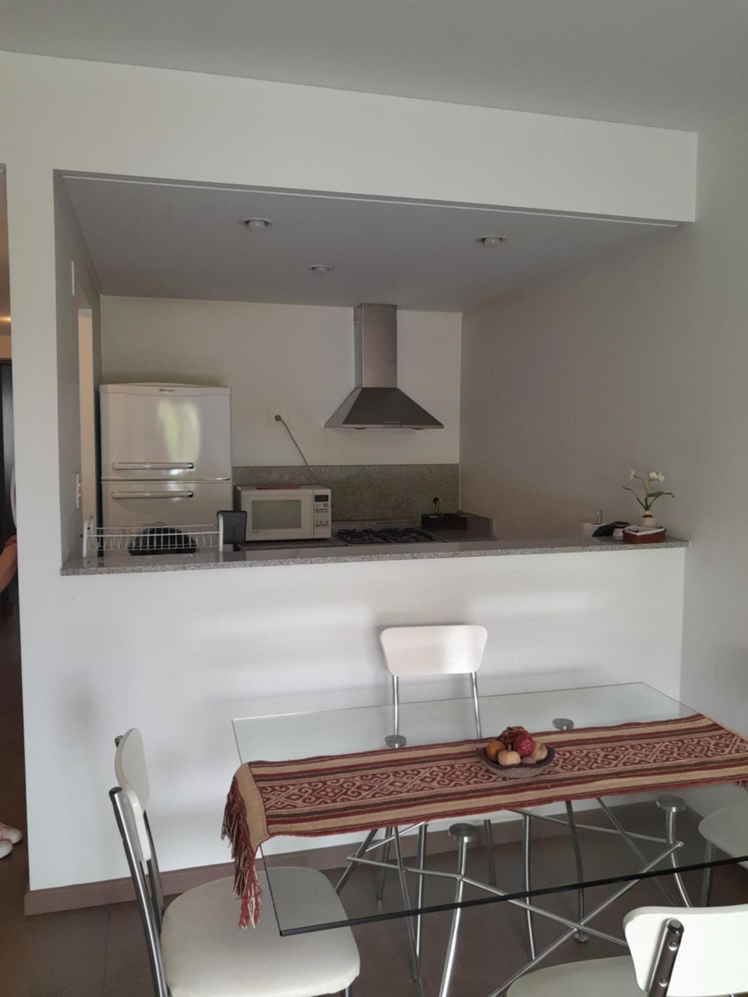 Departamento Centrico Plaza Alvarado Con Cochera Salta